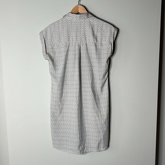 Express Geometric Print Button Front Shirt Dress in Brown & White Size Small - Picture 4 of 6